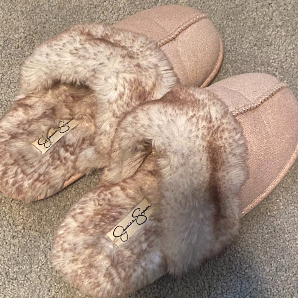 Jessica Simpson Faux Fur House Slippers